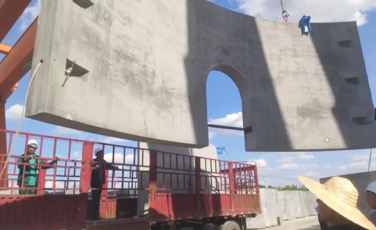 11.装配式总公司首塔移交发货现。ㄖ娇渫迹副本.png